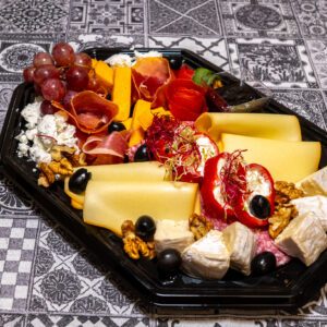 Mediterrán antipasti tál (minimum rendelhető 2 főre)